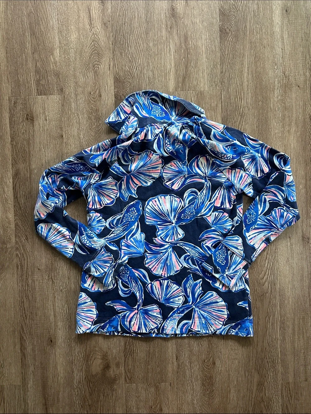 Lilly Pulitzer Booker Popover Reel Life Navy Small Preppy Resortwear Athletic - Picture 4 of 4